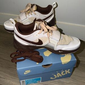 Travis Scott Nike Zoom Field Jaxx